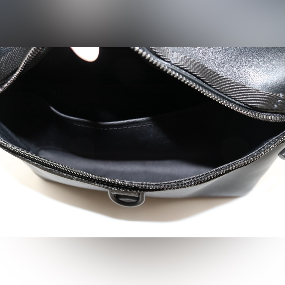 Louis Vuitton dark infinity leather crossbody bag - Picture 9 of 11